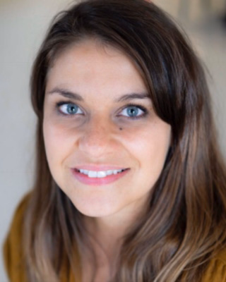 Accompagnement et mentorat décisionnel Kim Morisette, cliente bénéficiant de l'expertise Auxillia en management